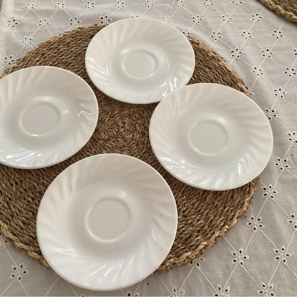 White Stoneware Saucer Set. - Picture 2 of 4